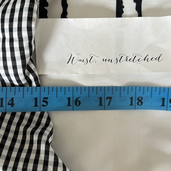 🆕 listing! Cute plaid set (top only) - Picture 4 of 6